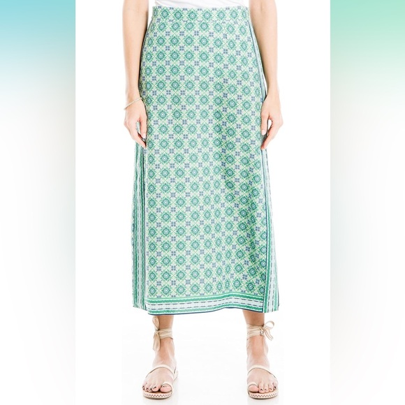 Max Studio Dresses & Skirts - 3/$14 Max Studio Sheer Patterned Midi Skirt Size: M